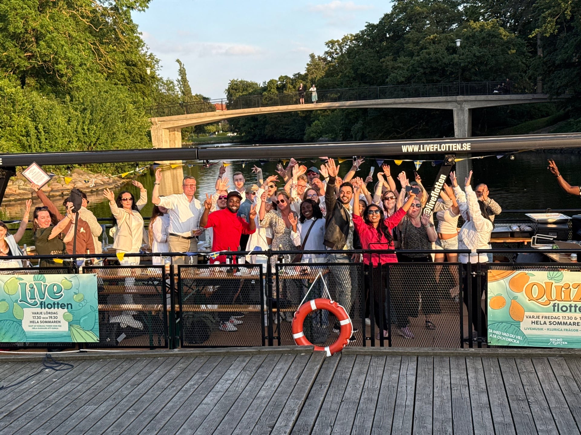 ☀️ Sommarfest på Liveflotten – Malmös skönaste festlokal flyter på kanalen